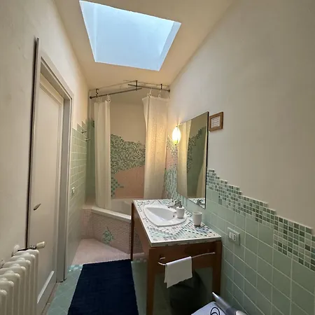 Villino Tokupellon Bed & Breakfast 3*