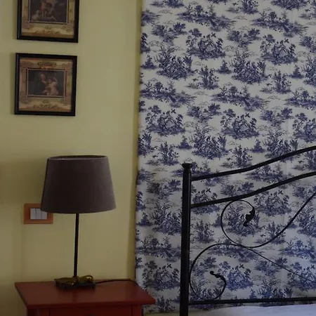 Villino Tokupellon Bed & Breakfast